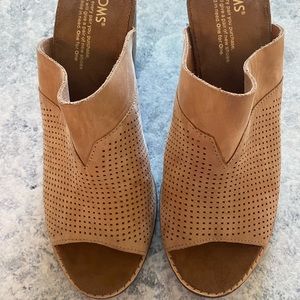 Toms Majorca Suede Mule Sandal Sandstorm Beige size 9